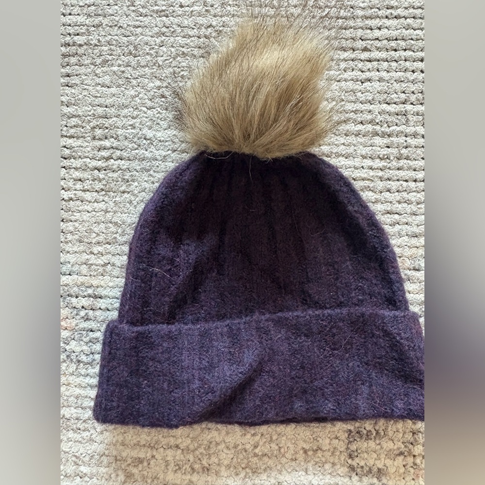 Aritzia Auxiliary Purple Knit Beanie with Faux Fur Pom